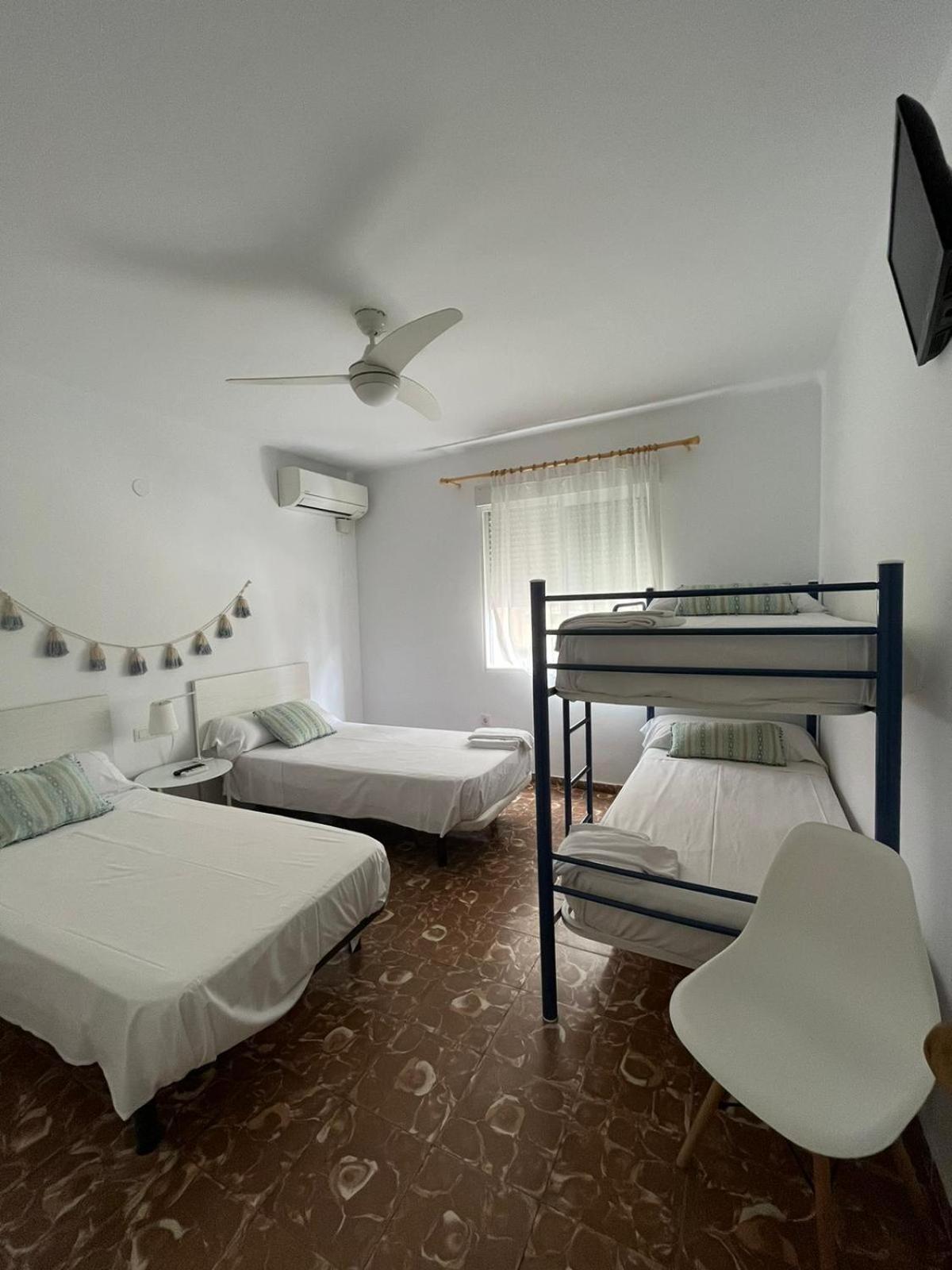 Hostal Beni Benicàssim Εξωτερικό φωτογραφία