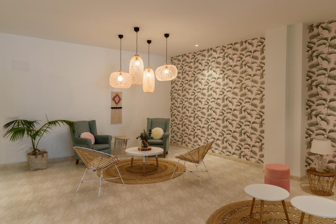 Hostal Beni Benicàssim Εξωτερικό φωτογραφία