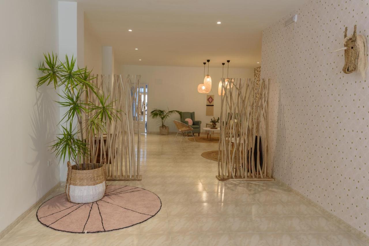 Hostal Beni Benicàssim Εξωτερικό φωτογραφία