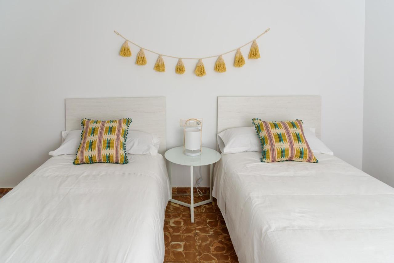 Hostal Beni Benicàssim Εξωτερικό φωτογραφία