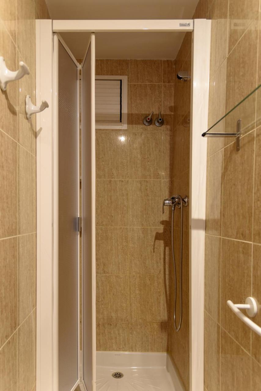 Hostal Beni Benicàssim Εξωτερικό φωτογραφία